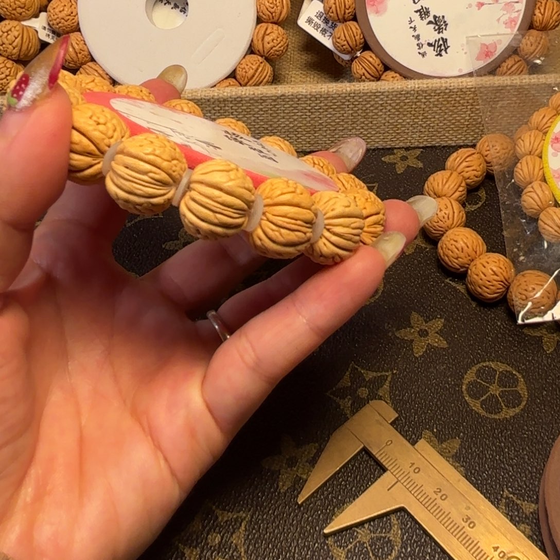 你***天桃核手串铁扇桃核17