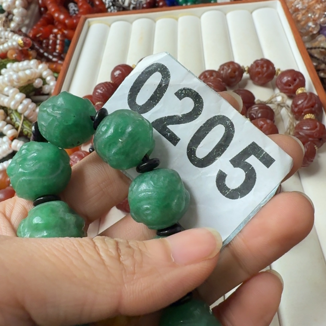 用***9玛瑙/玉髓未镶嵌颈饰