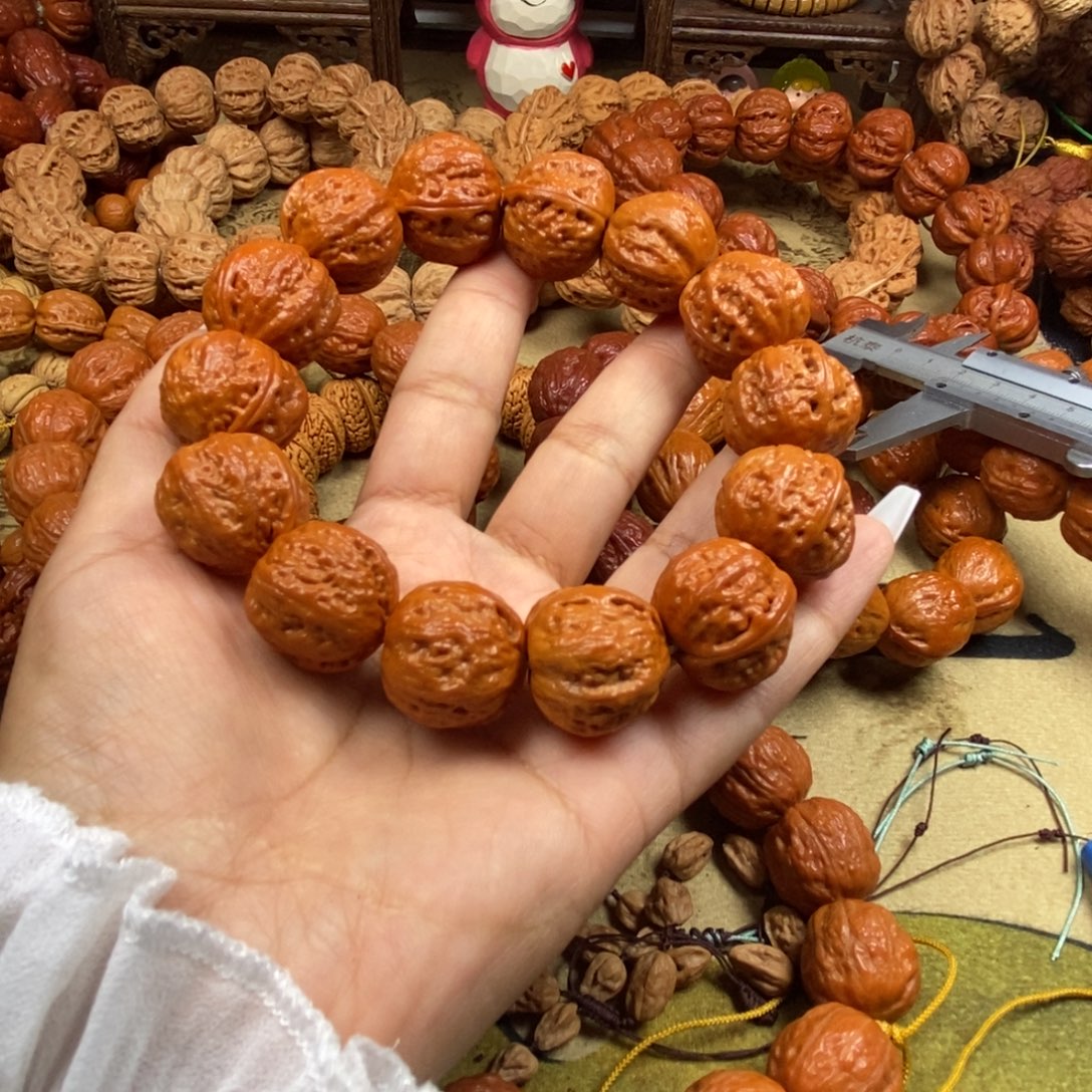 清***白吊坠文玩核桃元宝手串文玩核桃