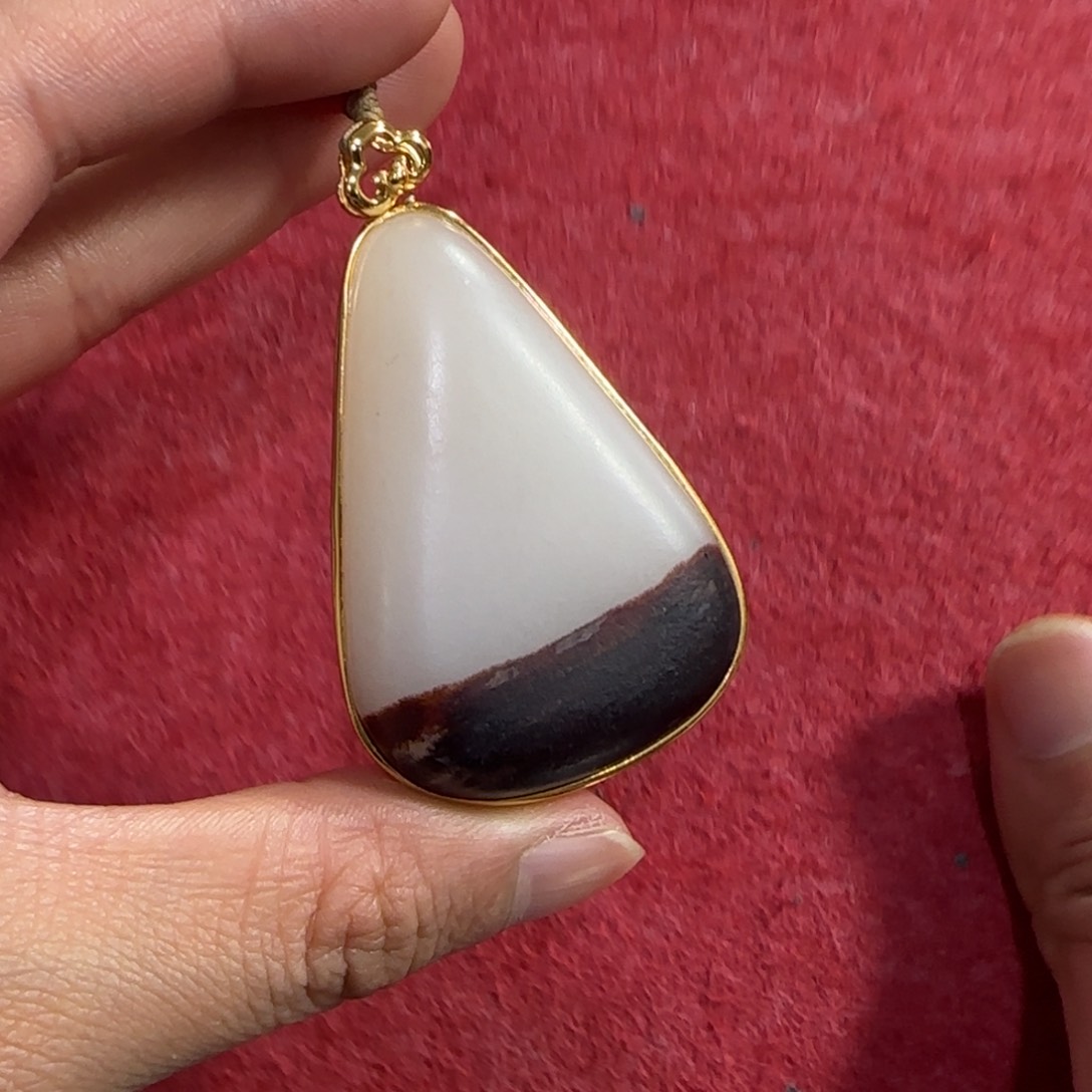 和田玉挂件未镶嵌