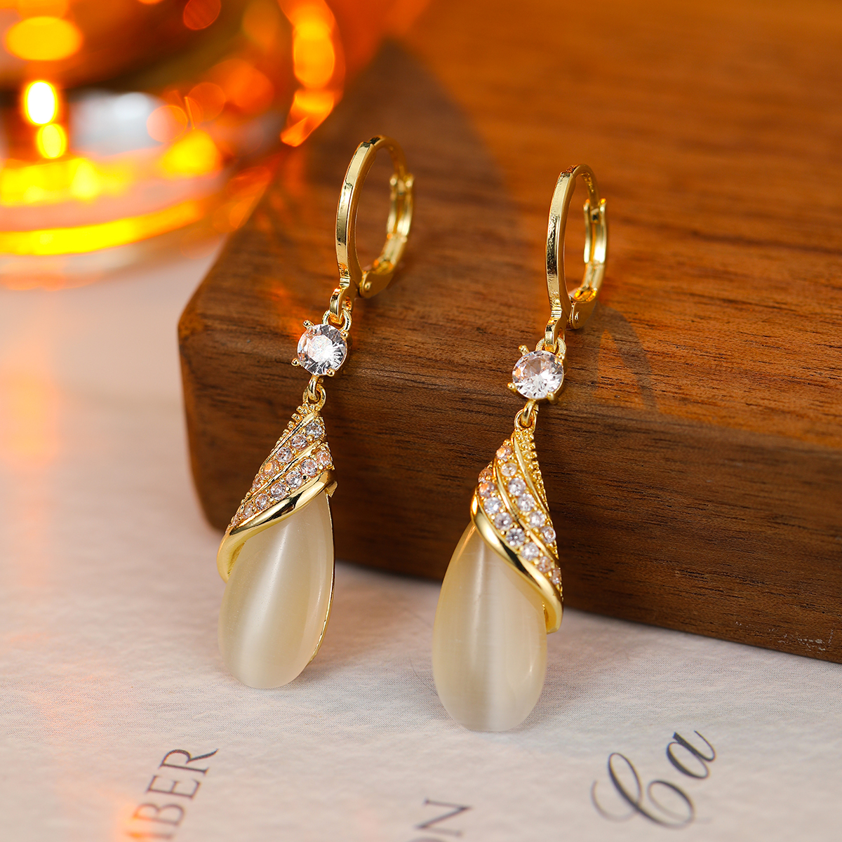 铜合金合成锆石耳饰 经典水滴气质时尚百搭轻奢耳坠耳环H100