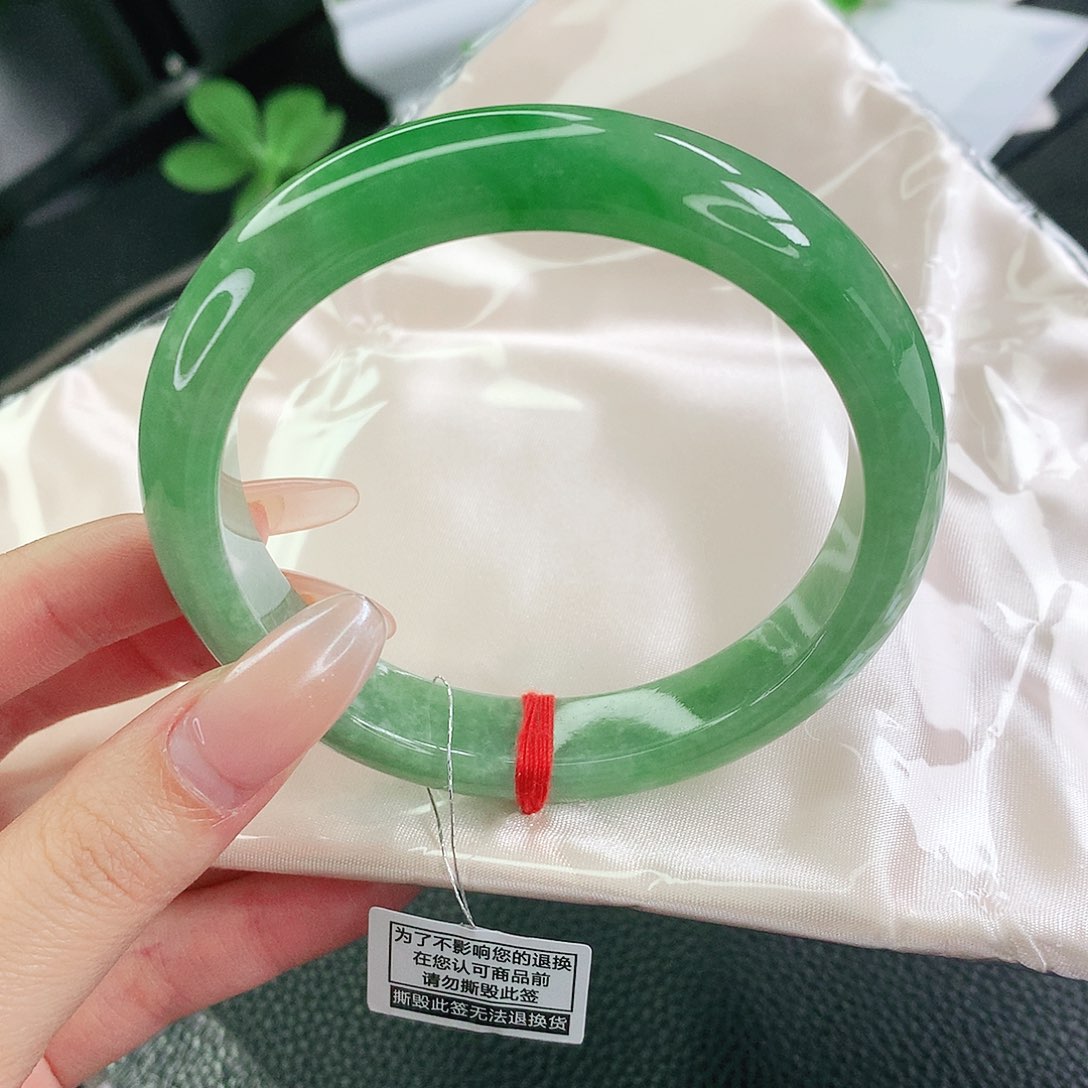 未镶嵌手镯翡翠62圈