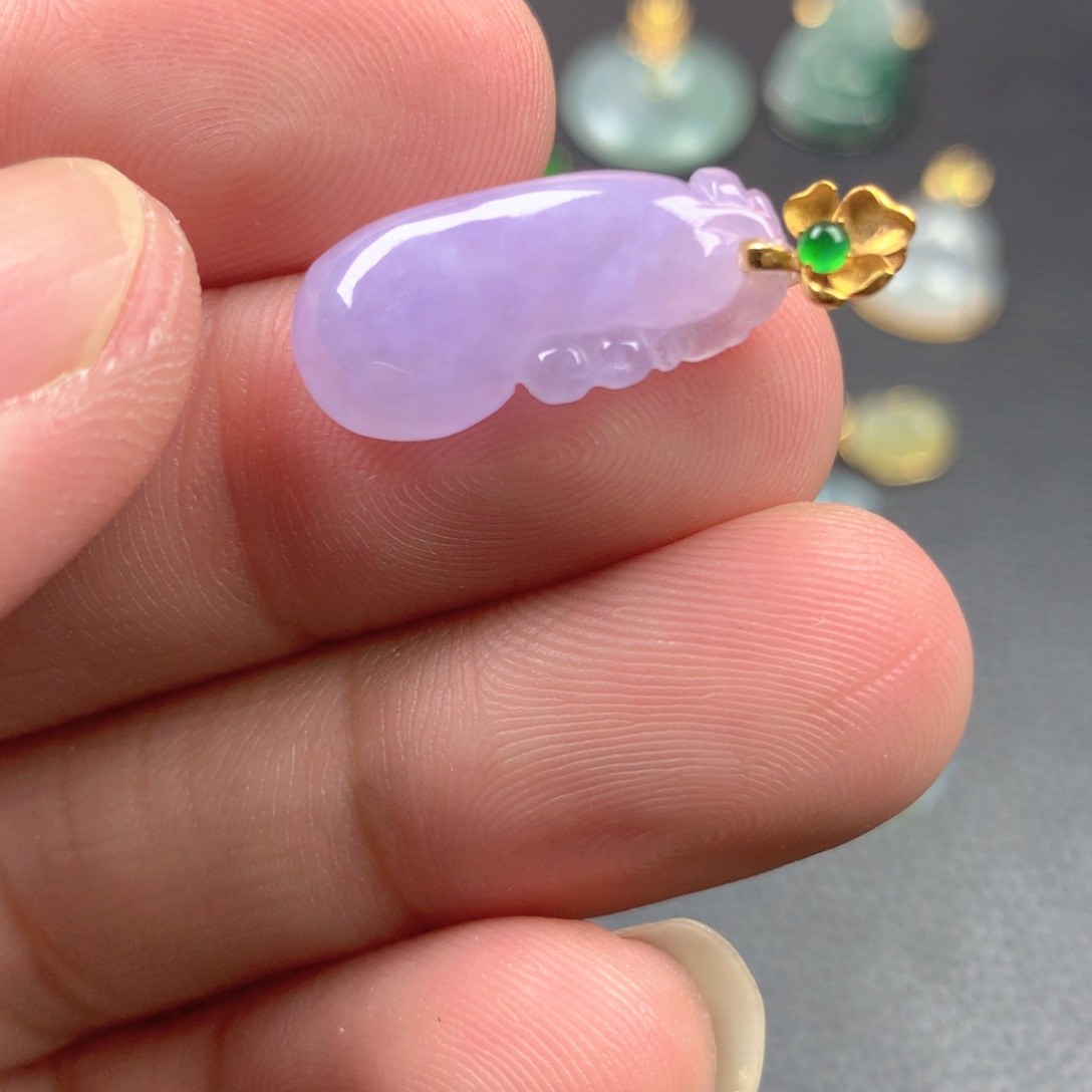 【闪购商品】颈饰18K金镶嵌翡翠翡翠