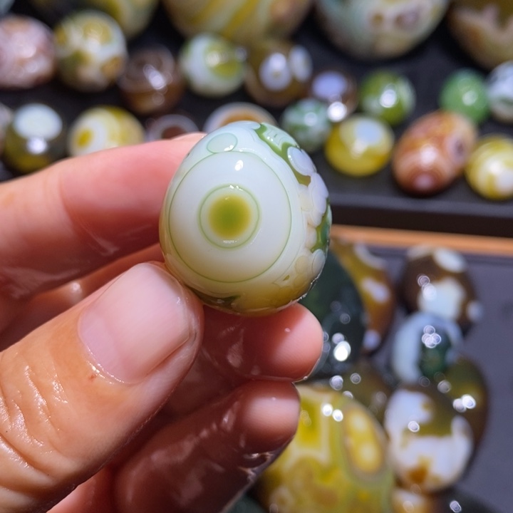 未镶嵌玛瑙/玉髓珠宝半成品163