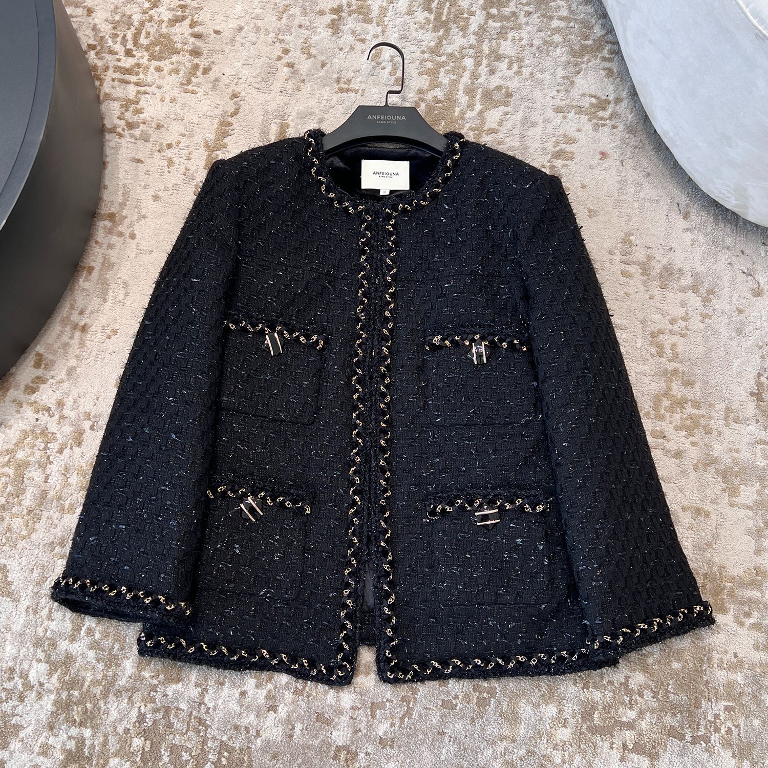 《一博同款》秋冬新款黑金麦穗小香粗花呢链条花边暗扣女加绒外套