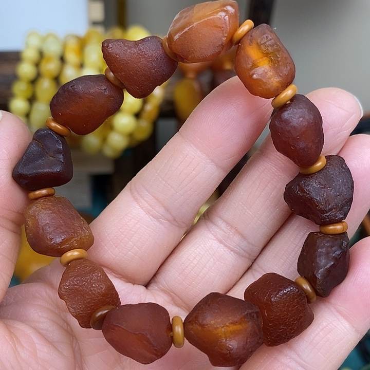 蜜蜡未镶嵌裸石手串