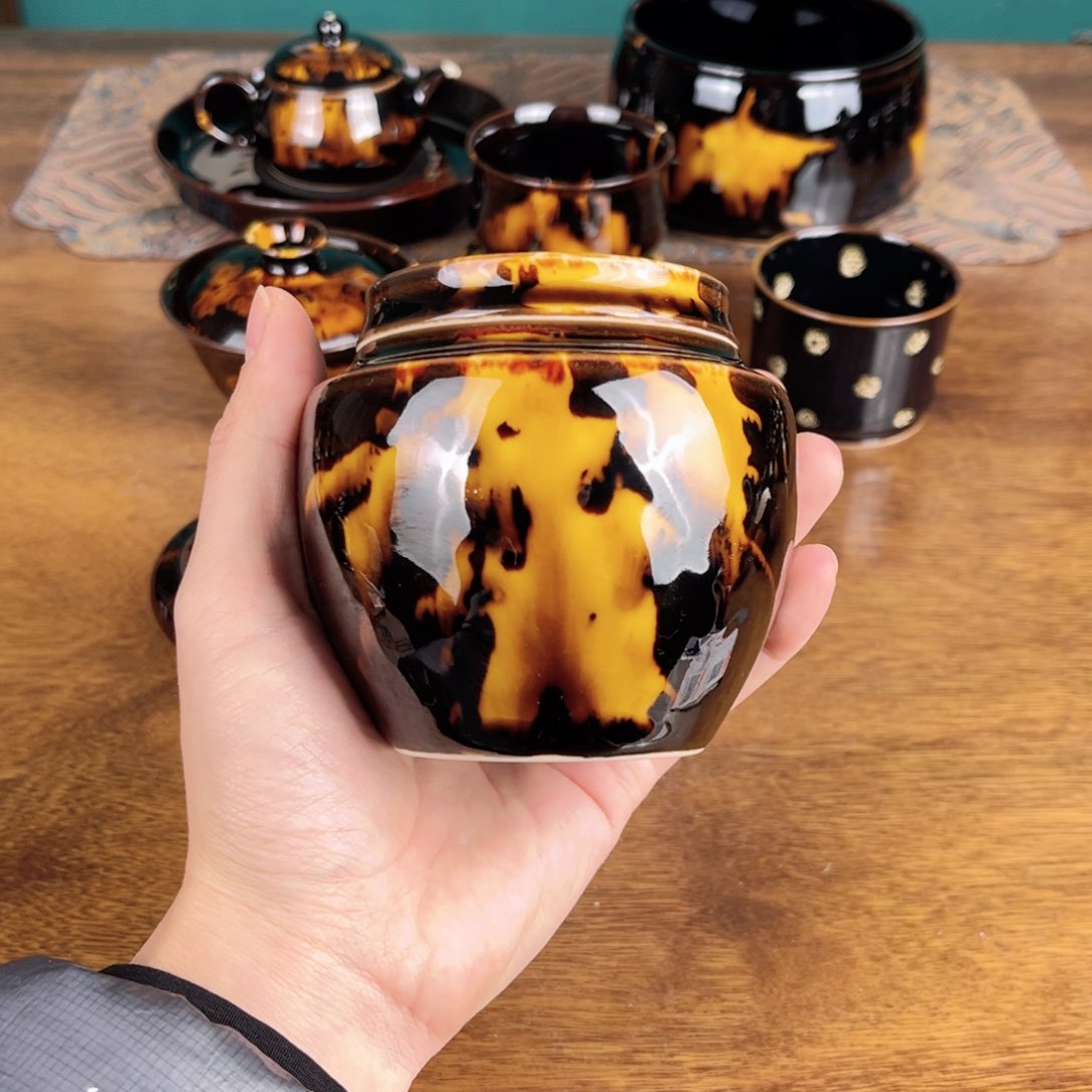 罐玳瑁釉精品醒茶罐