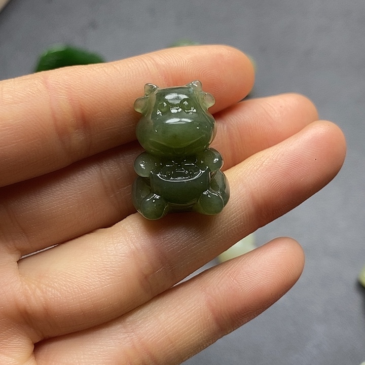 颈饰未镶嵌和田玉1****y