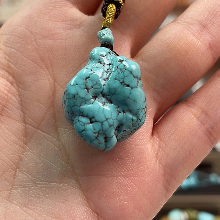 未镶嵌绿松石珠宝奇石