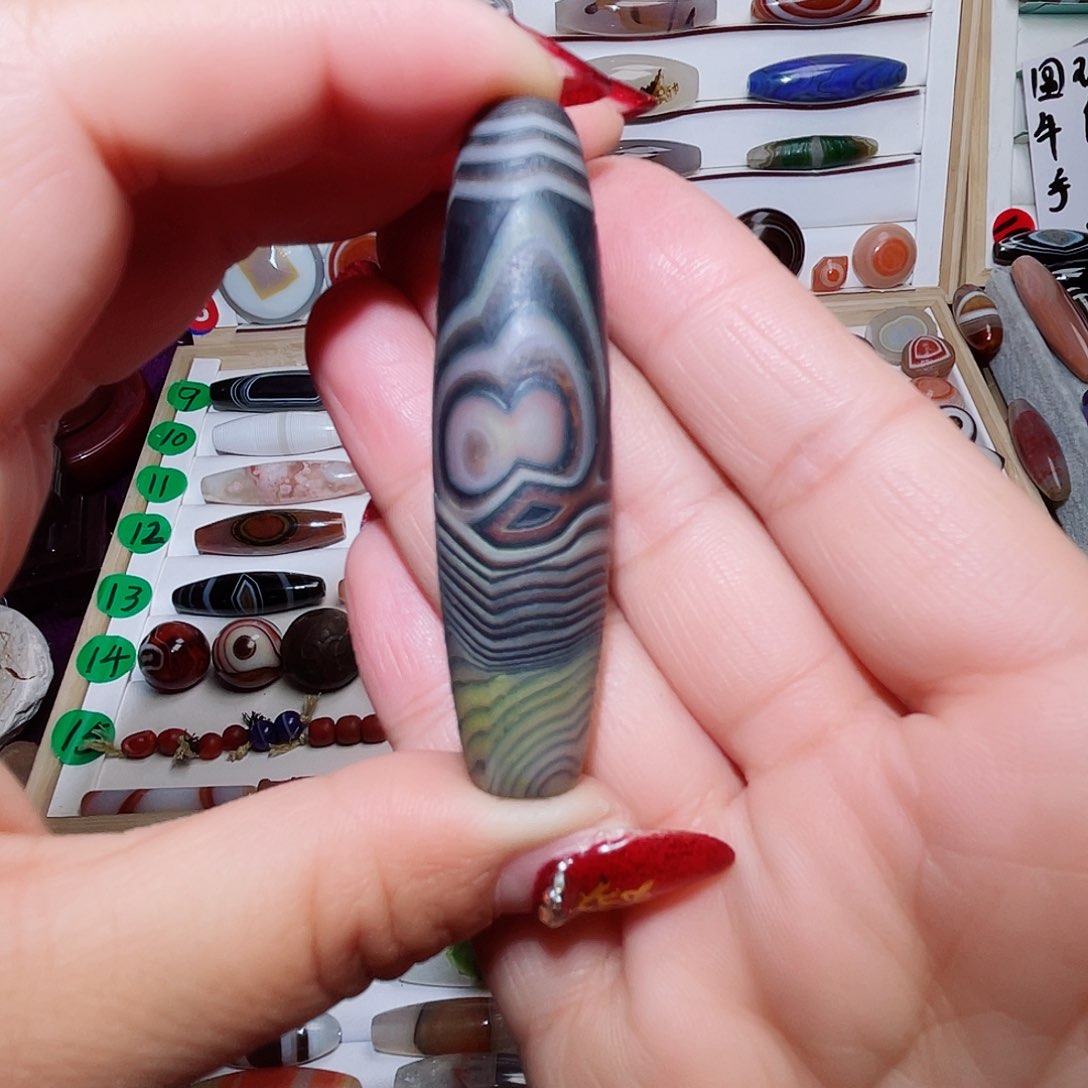 玛瑙/玉髓颈饰合金