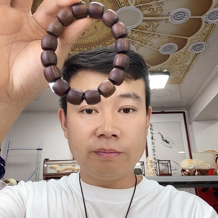 大叶紫檀（黑酸枝木类）2592