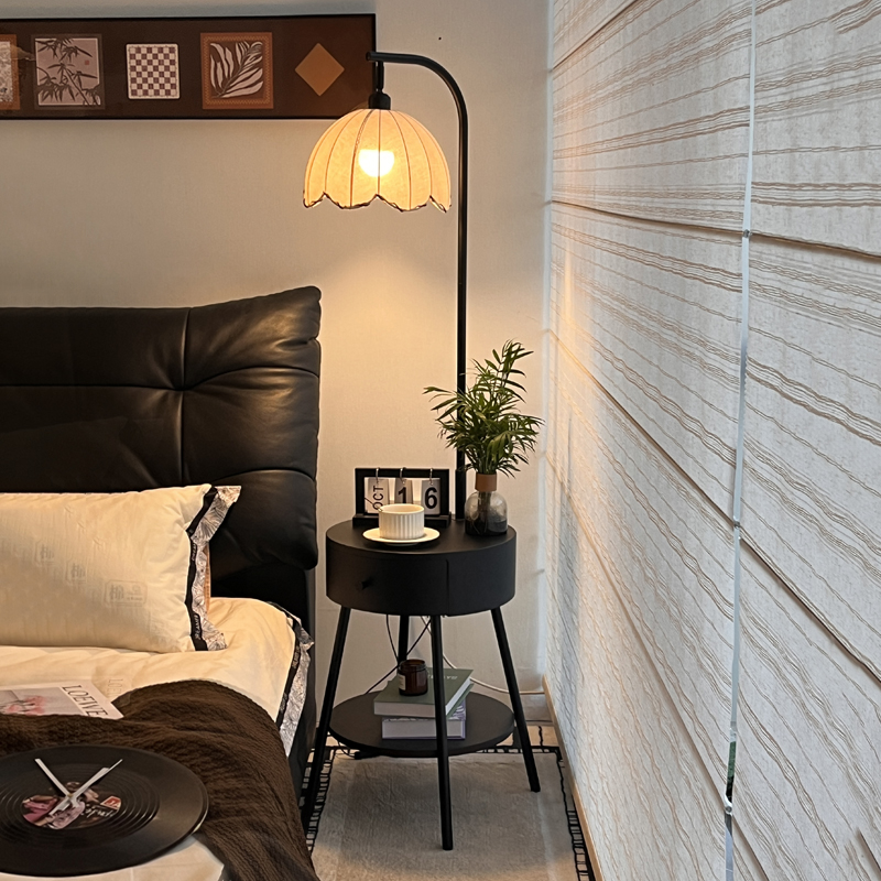 中古风客厅落地灯氛围感沙发边置物床头柜一体卧室立式落地台灯