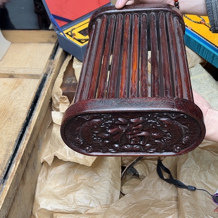 大叶紫檀（黑酸枝木类）