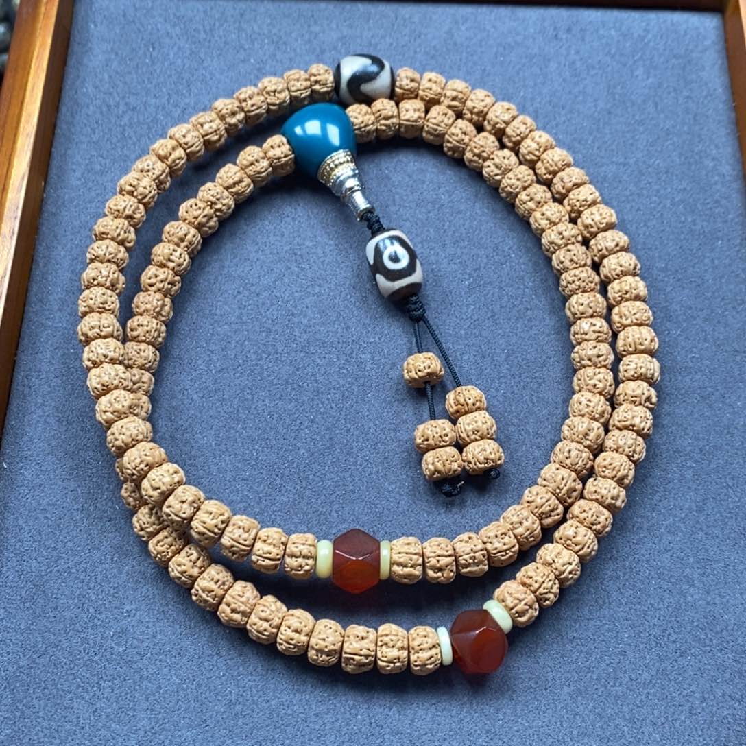 菩提吊坠未镶嵌金刚