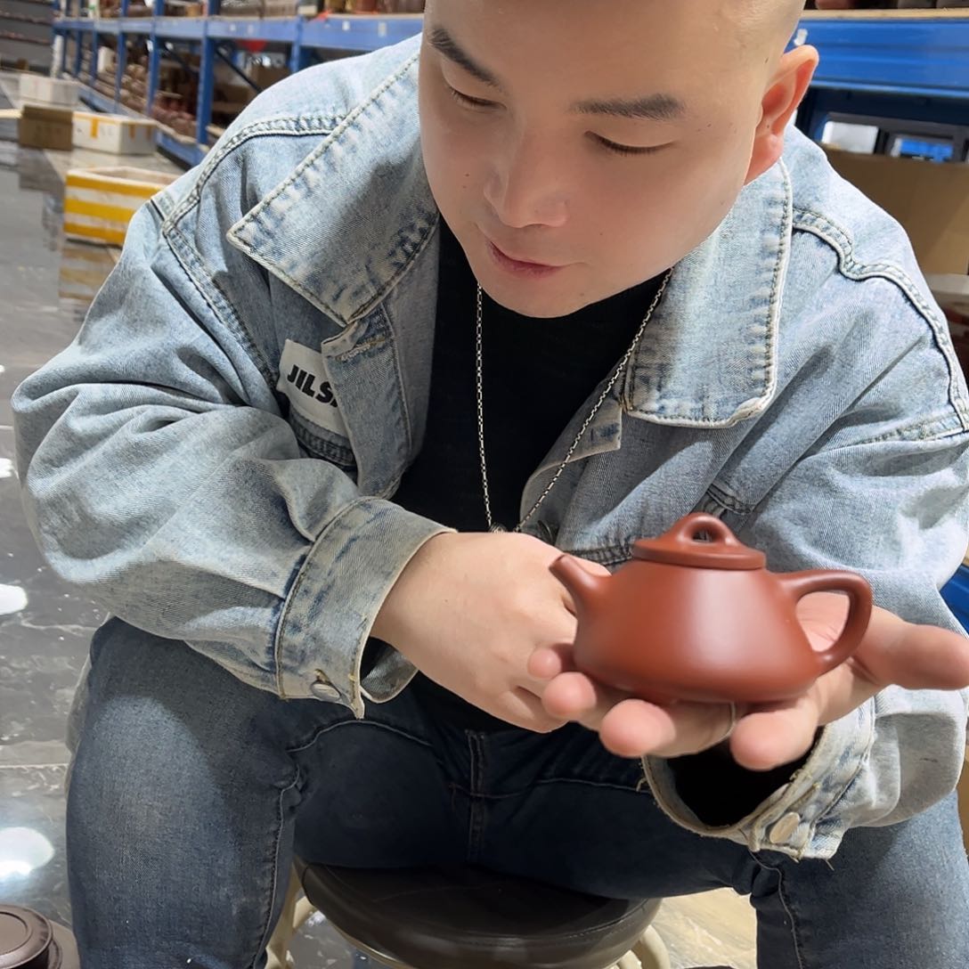 茶壶紫砂laanuomolode