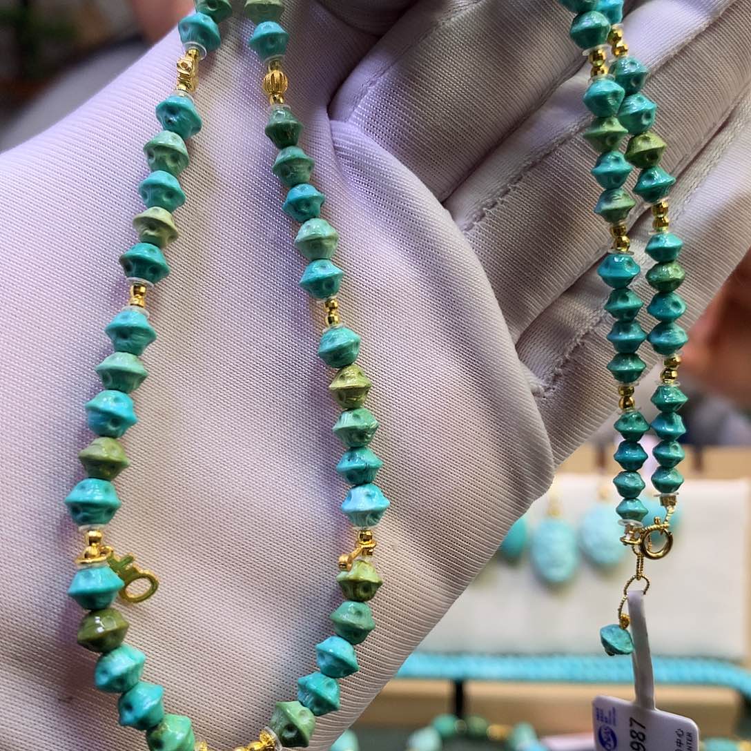 绿松石18K金镶嵌项链
