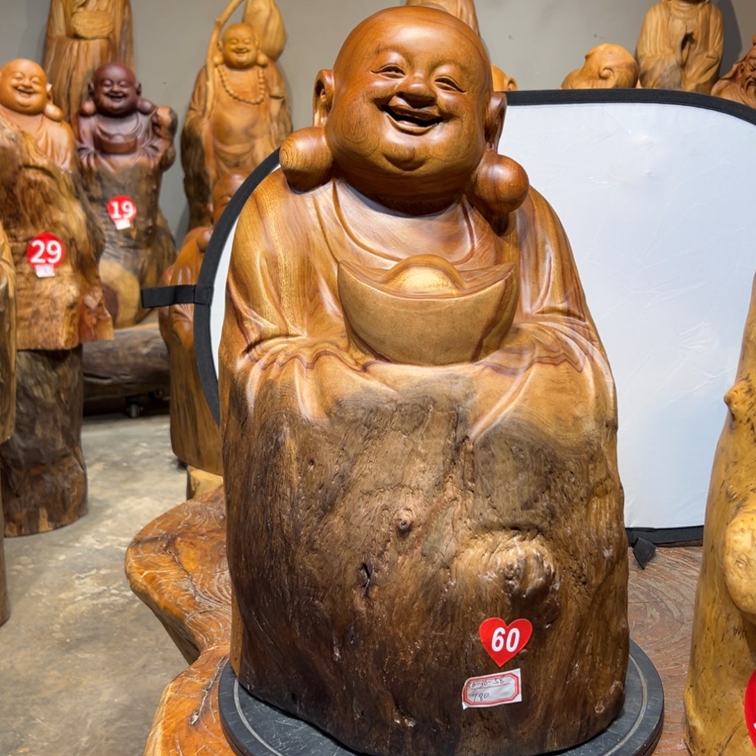 香樟木香樟木百财弥勒