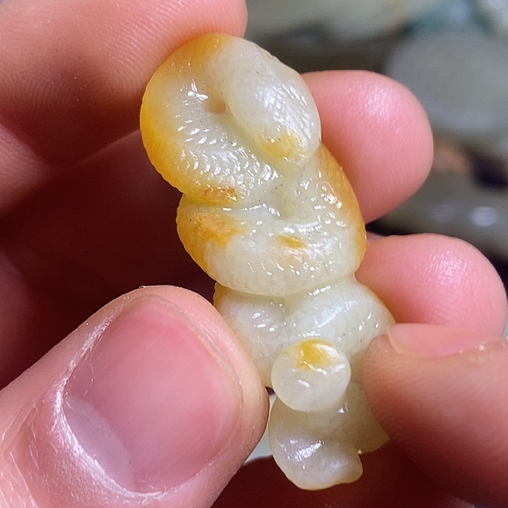 和田玉（糖玉）未镶嵌颈饰