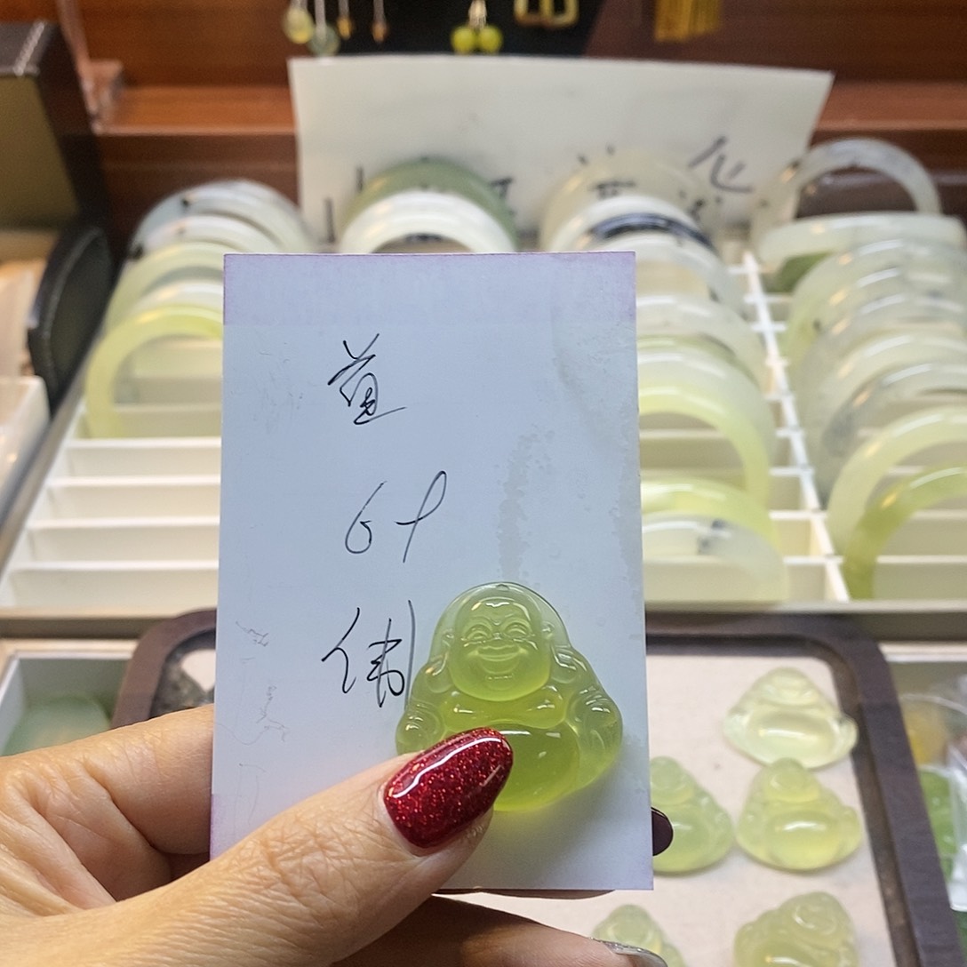 蛇纹石玉手镯未镶嵌首***你