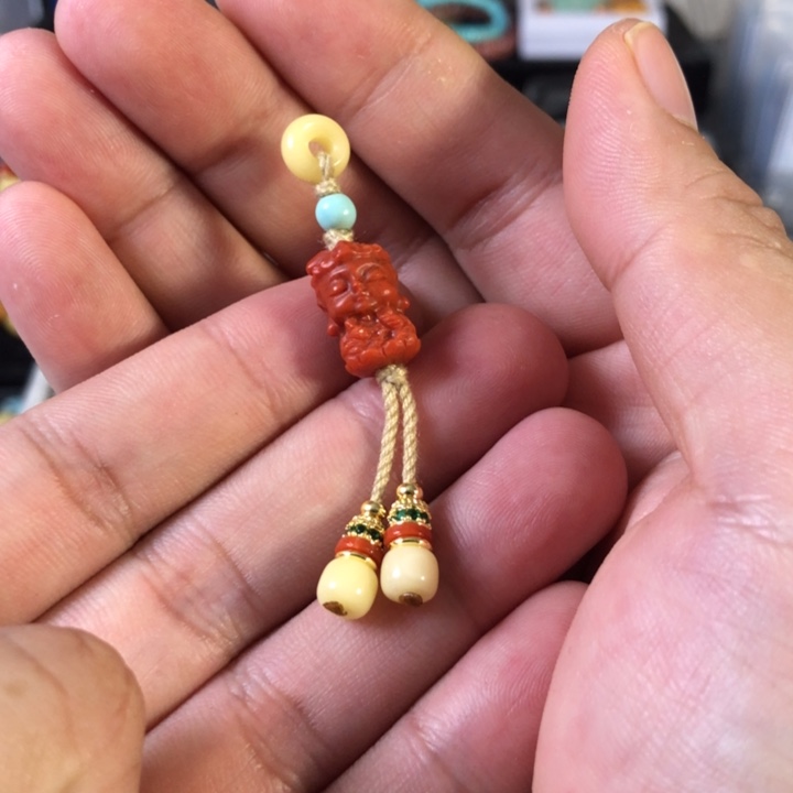 蜜蜡珠宝奇石未镶嵌