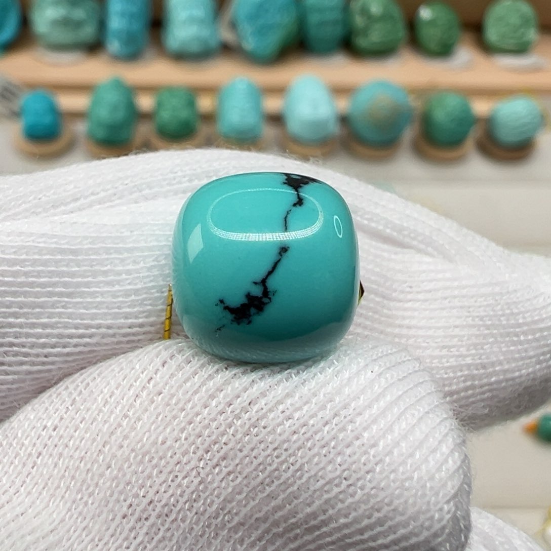 绿松石配饰未镶嵌