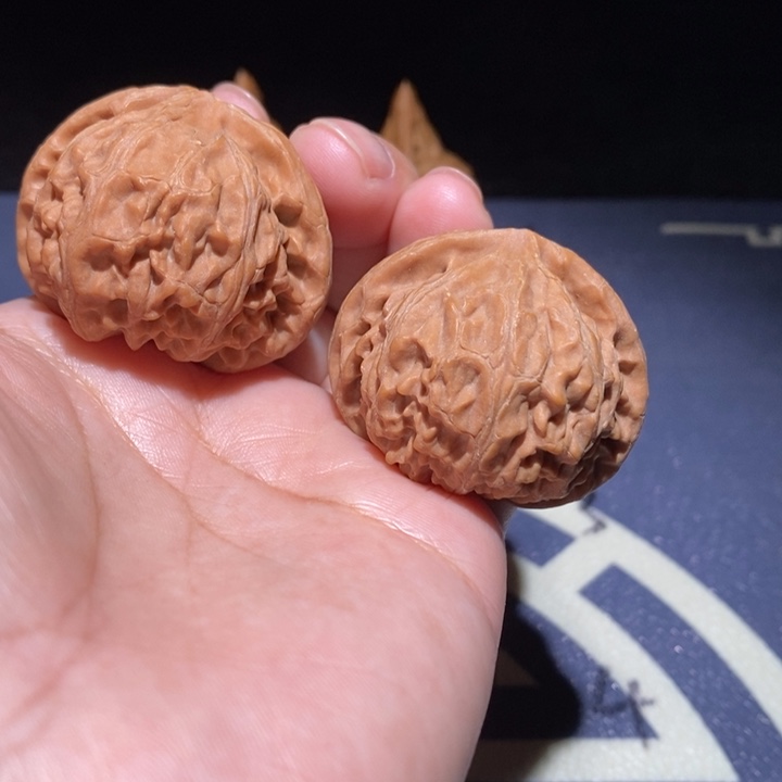 文玩核桃吊坠宫灯