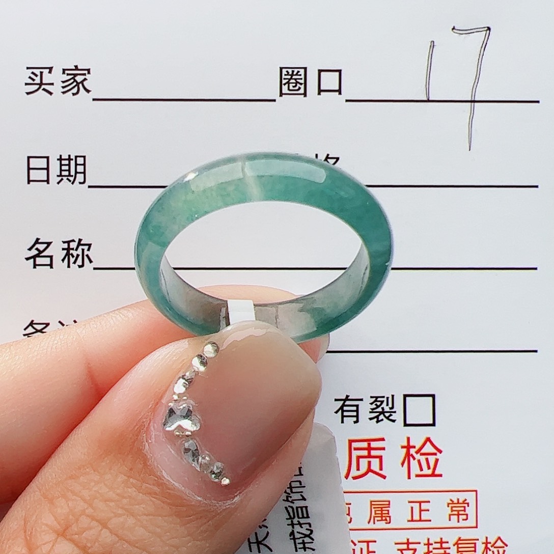 翡翠戒指未镶嵌翡翠