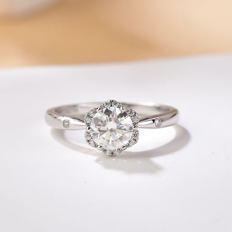 925银莫桑石戒指 【花季少女】0.5-2克拉可爱甜美风