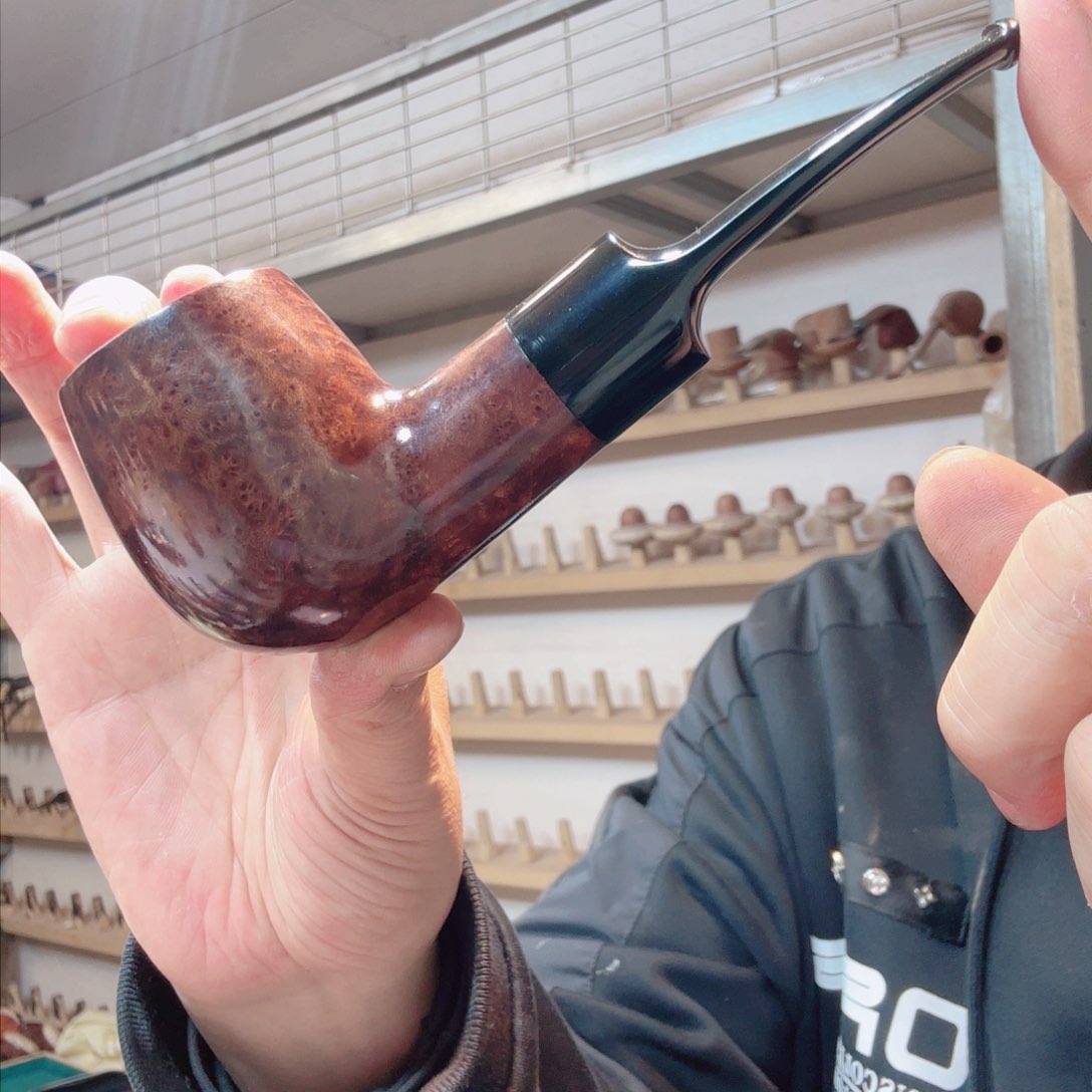 T****d焦耀烟斗一直斗