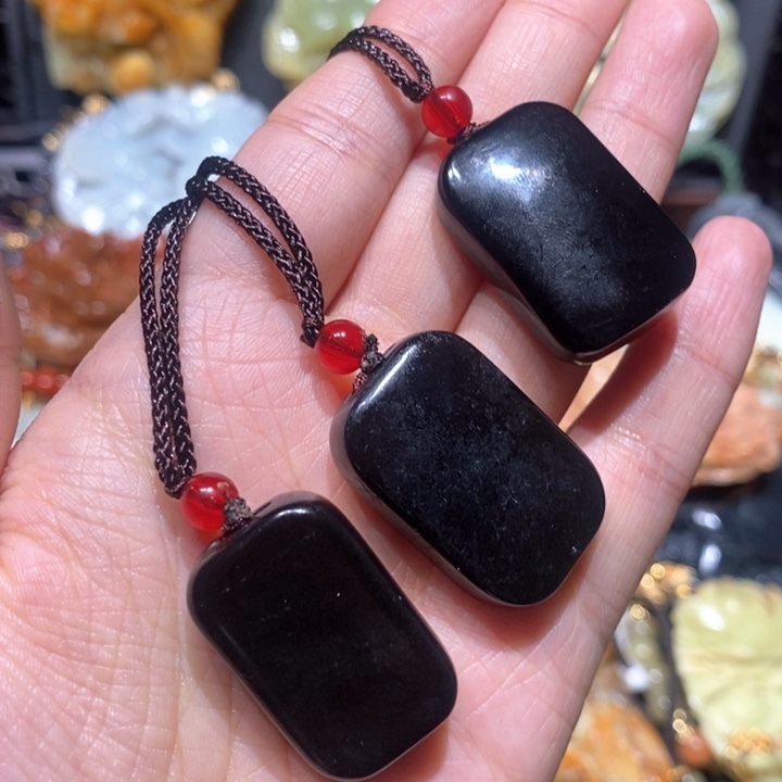 岫玉毛衣链未镶嵌