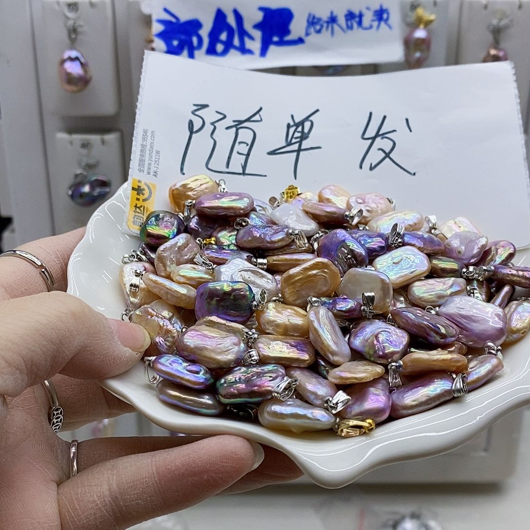 颈饰合金淡水珍珠