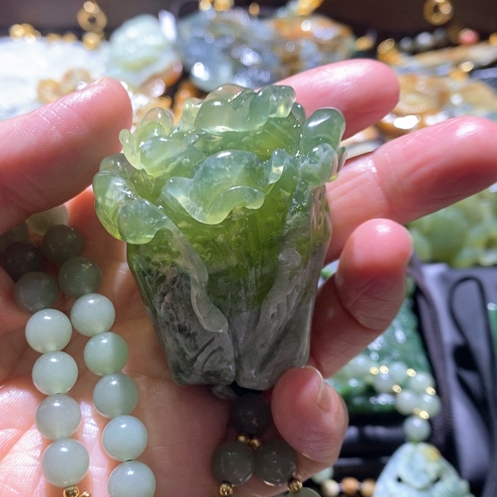 岫玉毛衣链未镶嵌