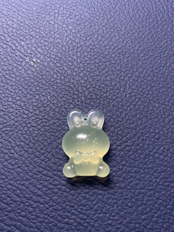 岫玉兔子吊坠机智敏捷温柔善良钱途似锦也有多子多福人丁兴旺