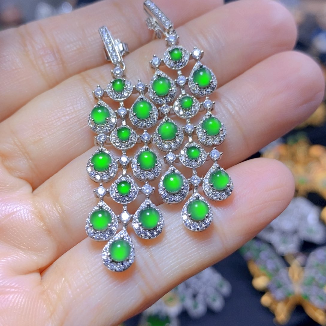 翡翠耳钉银S925镶嵌天然翡翠