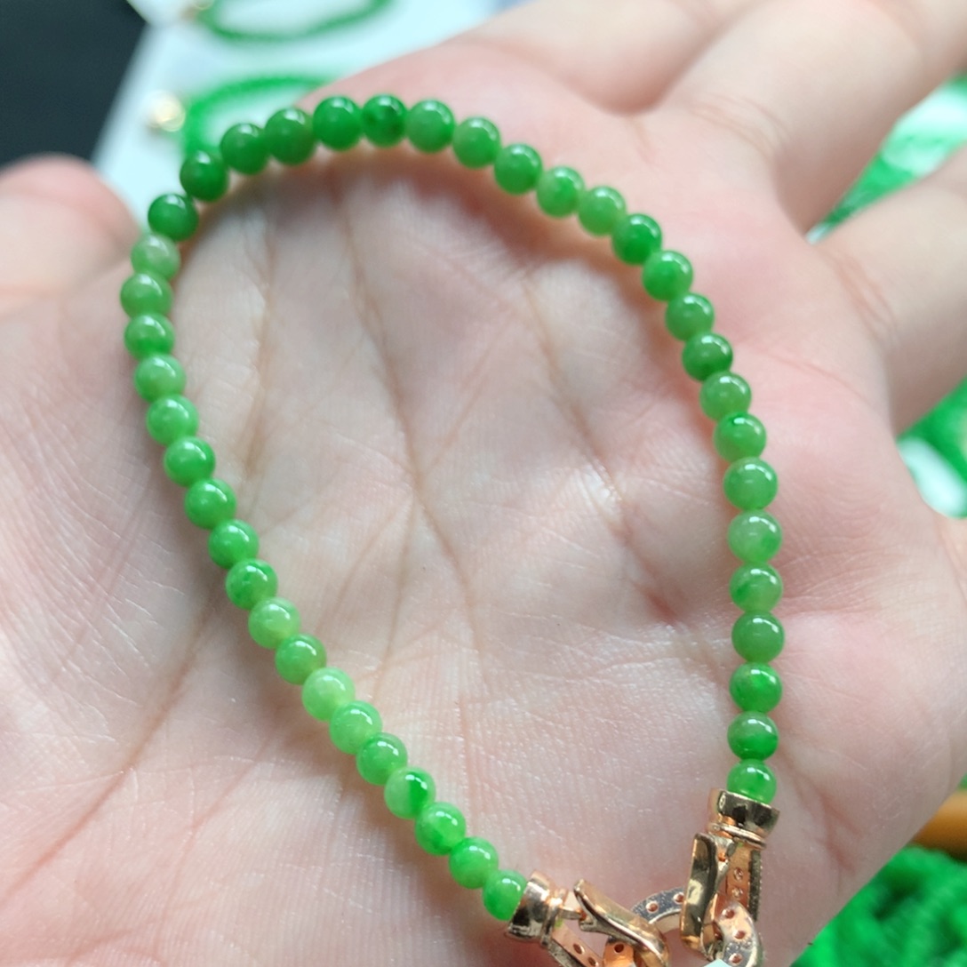 翡翠未镶嵌手链翡翠