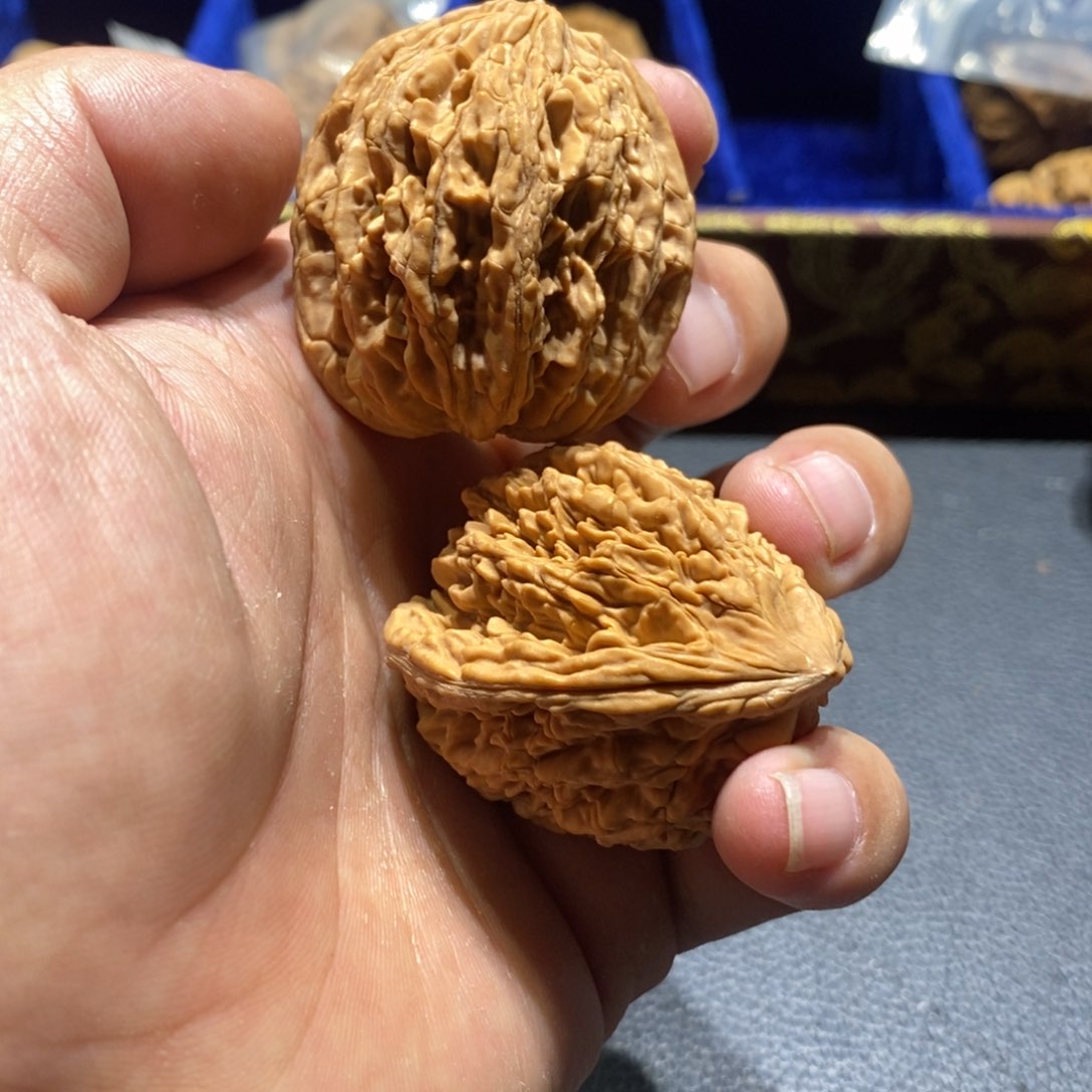 文玩核桃吊坠白*文玩核桃