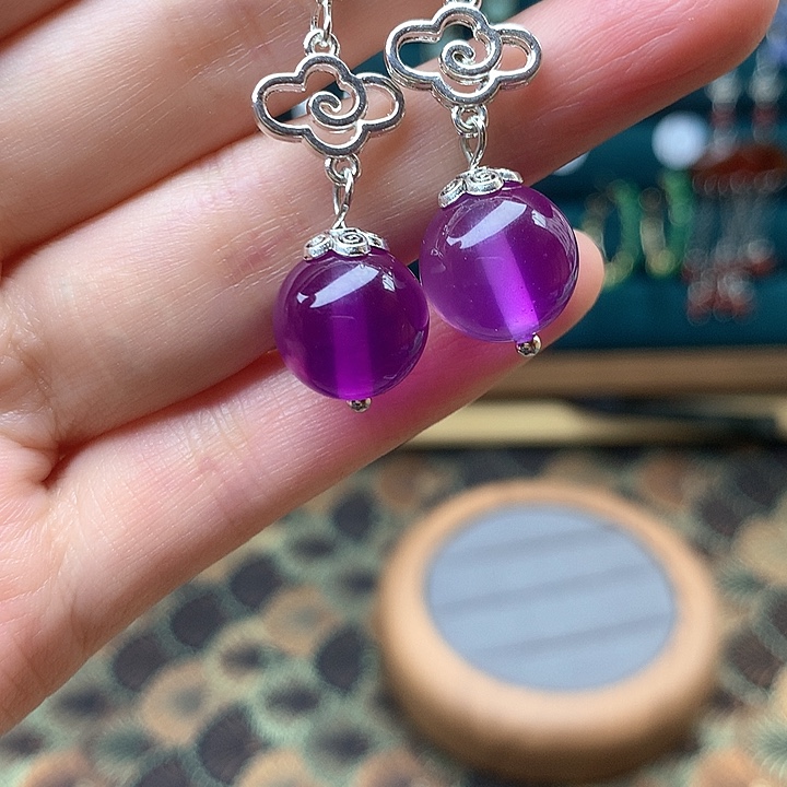 石英质玉耳钉合金