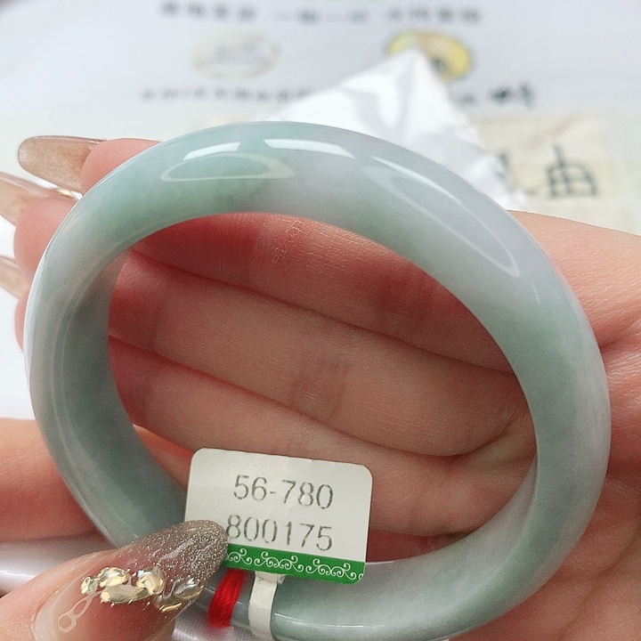 翡翠手镯未镶嵌缅甸天然A货翡翠