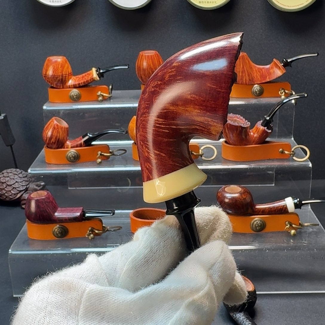 陈***万石楠木奶妈的手工石楠木烟斗