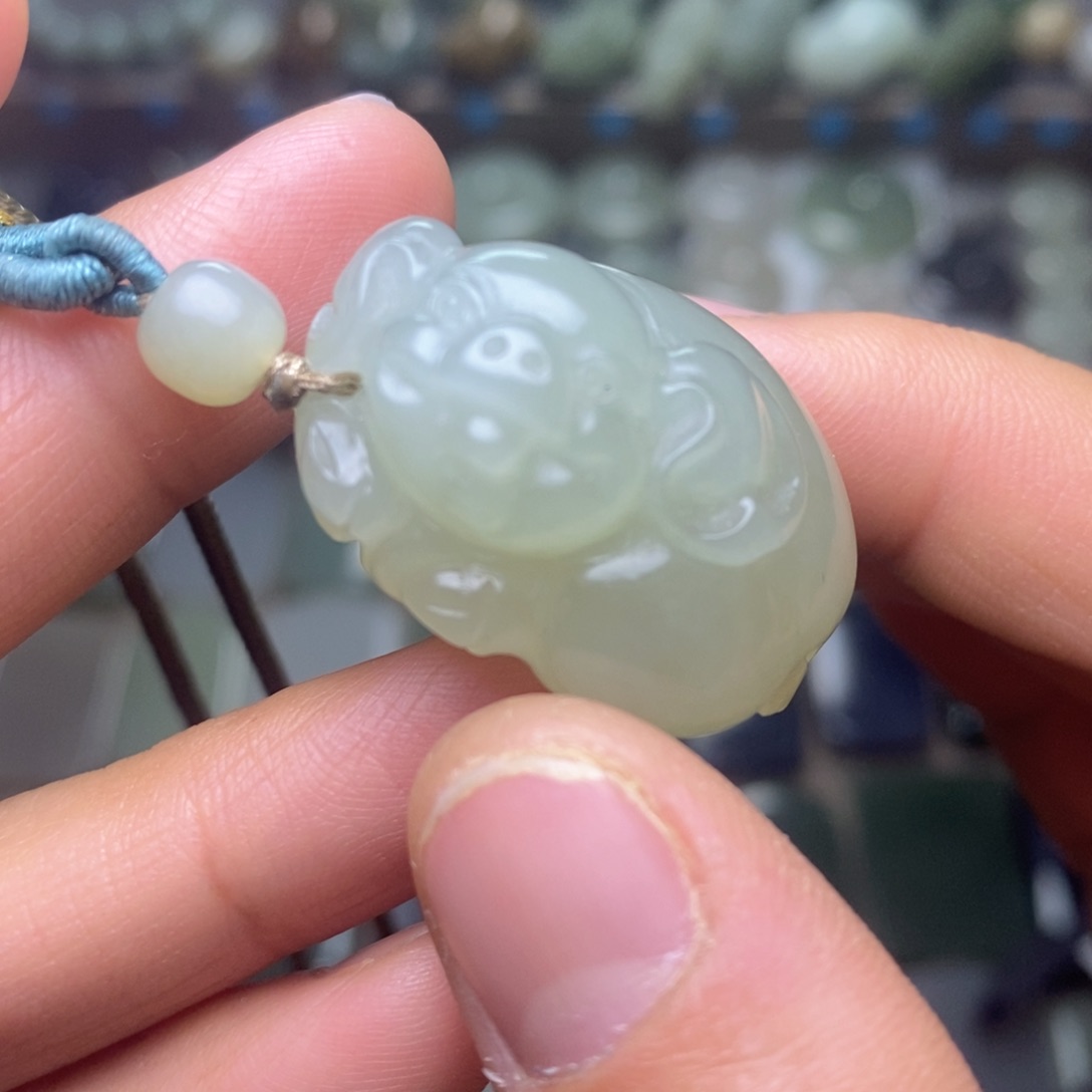 和田玉颈饰未镶嵌