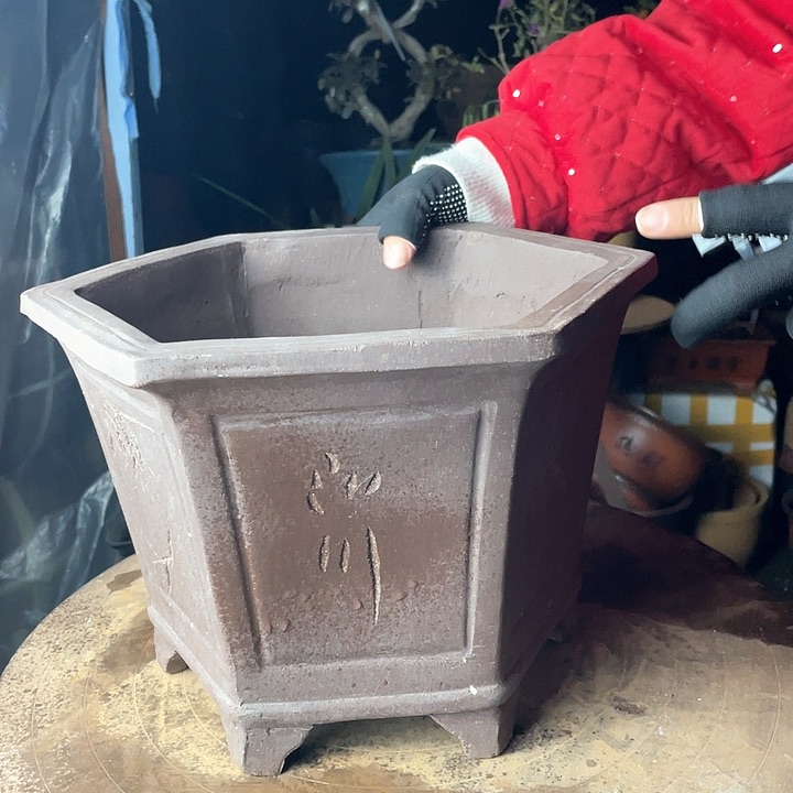 紫砂32刻绘六方华哦华哦