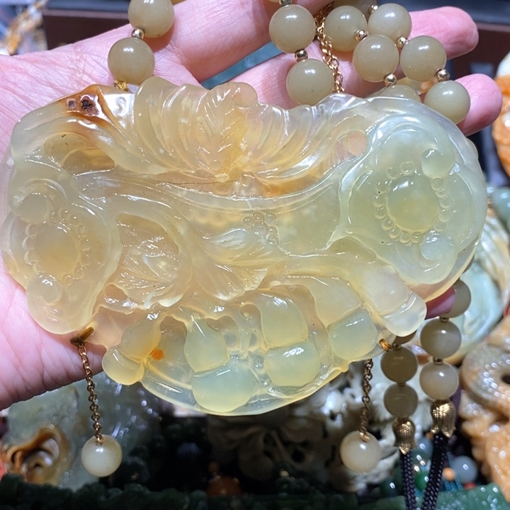 岫玉毛衣链未镶嵌长***阳