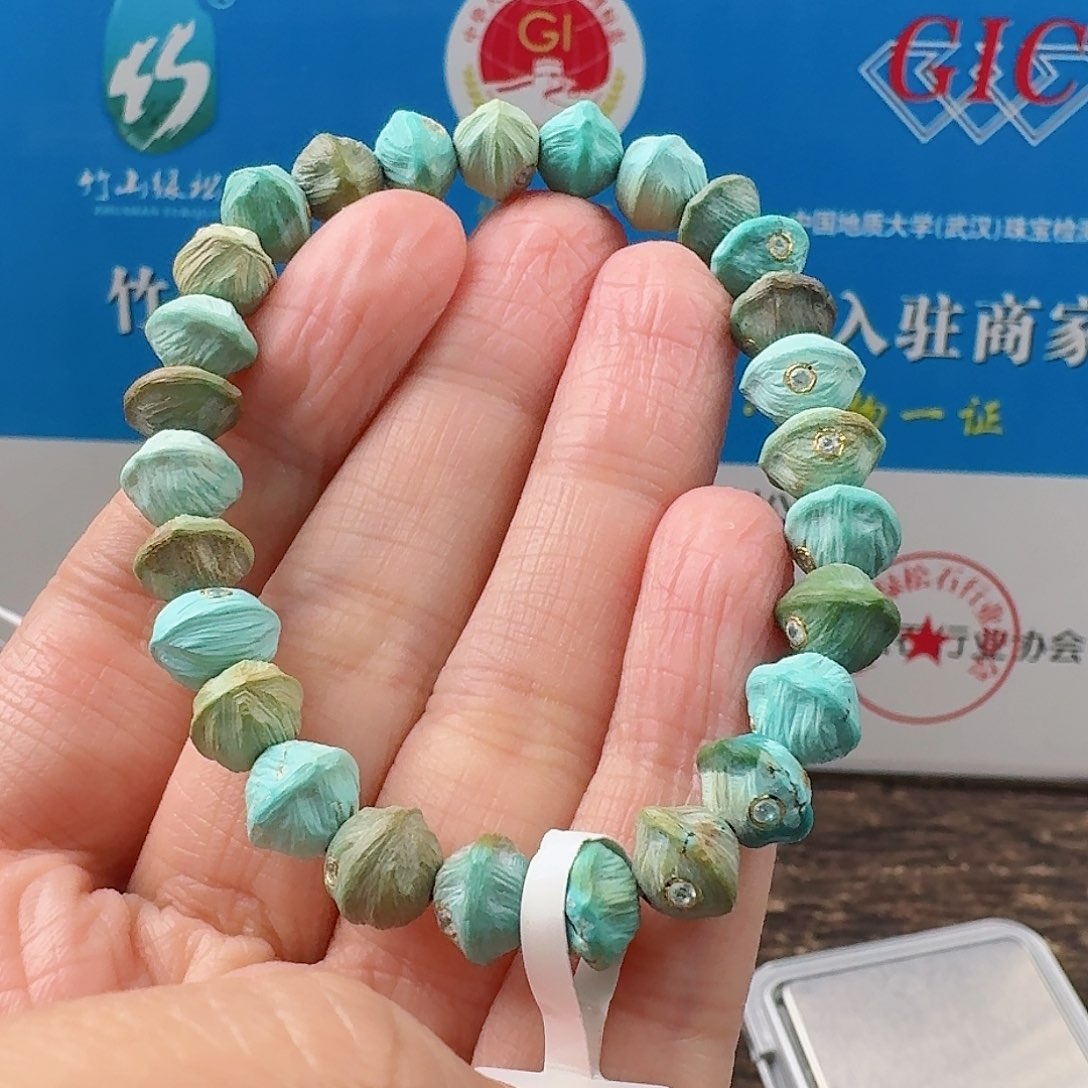 绿松石珠宝奇石未镶嵌