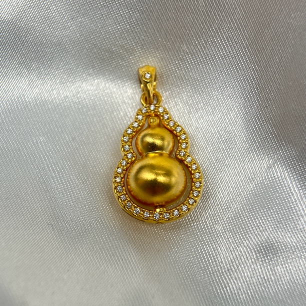 足金饰品/镶嵌合成锆石转转葫芦吊坠/3.85/ABPZJ041/h