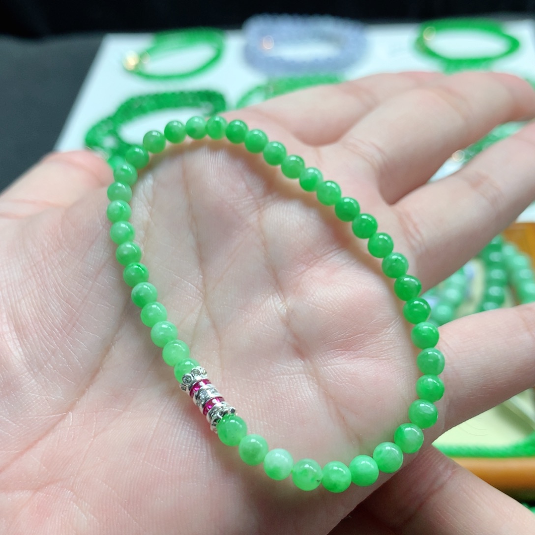 翡翠未镶嵌手链翡翠