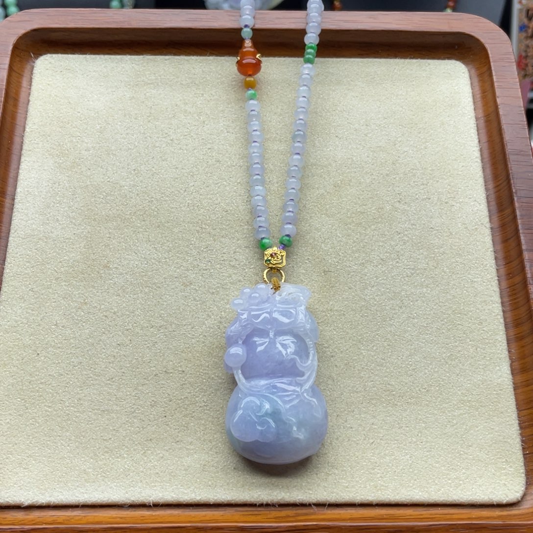 翡翠未镶嵌颈饰翡翠葫芦