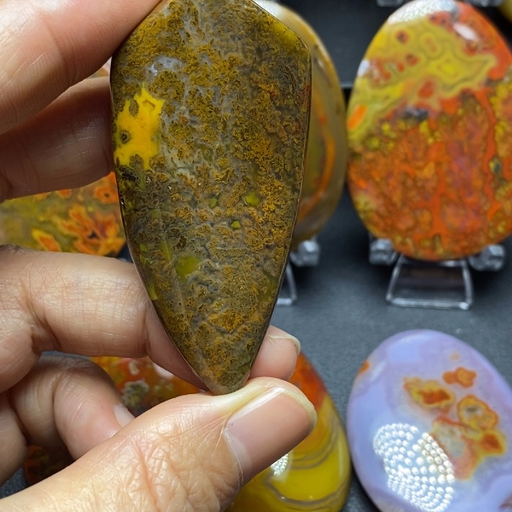 玛瑙/玉髓颈饰未镶嵌