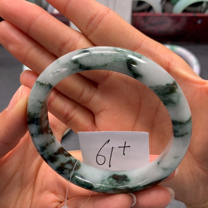 未镶嵌手镯翡翠手镯