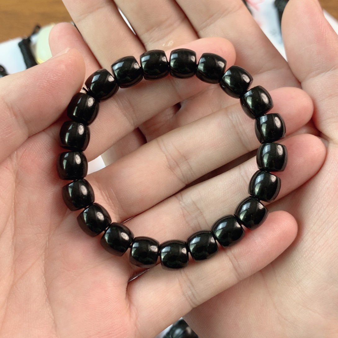 手***阳和田玉未镶嵌颈饰