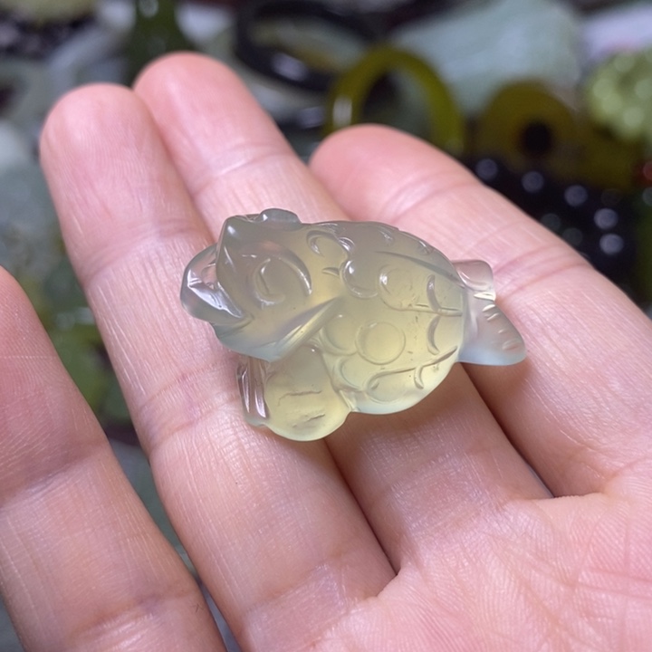 岫玉岫玉颈饰未镶嵌